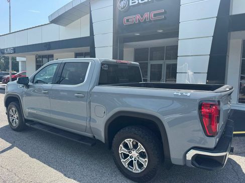 Certified 2024 GMC Sierra 1500 SLE w/ Preferred Package AWD/4WD image 4