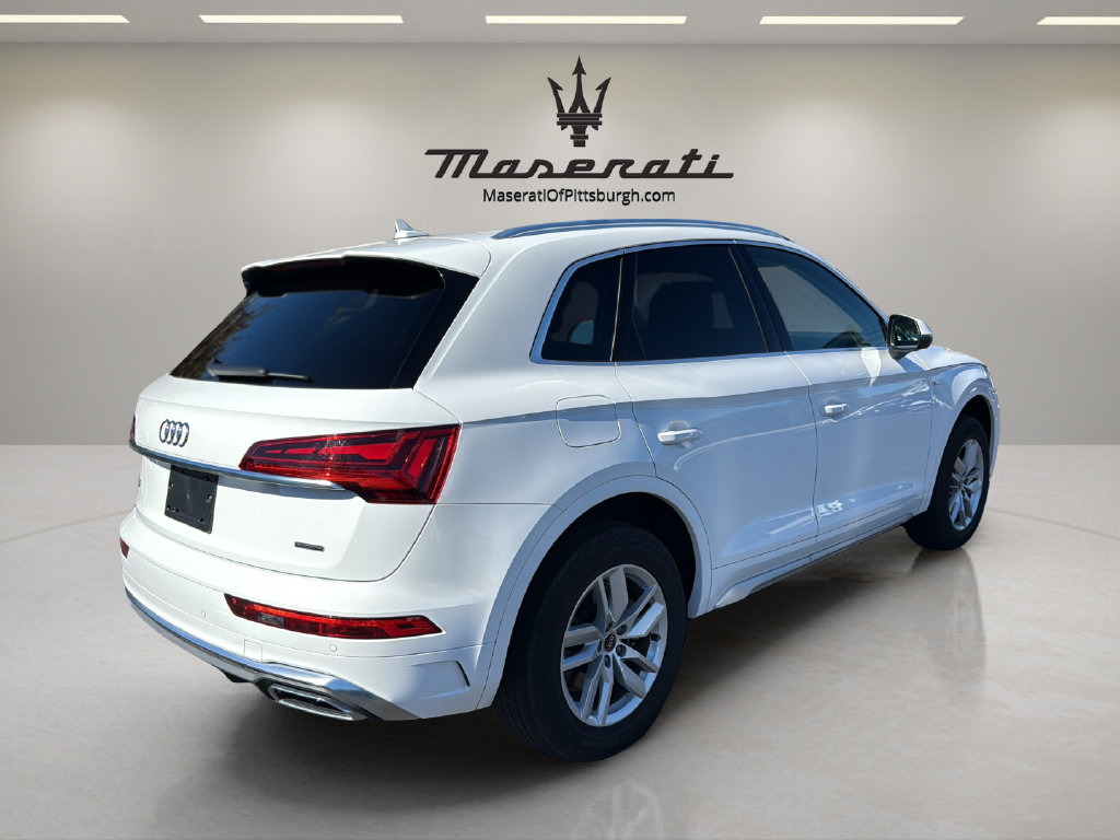Used 2023 Audi Q5 2.0T Premium w/ Convenience Package AWD/4WD image 5