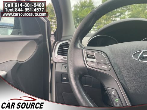 Used 2013 Hyundai Santa Fe GLS image 29