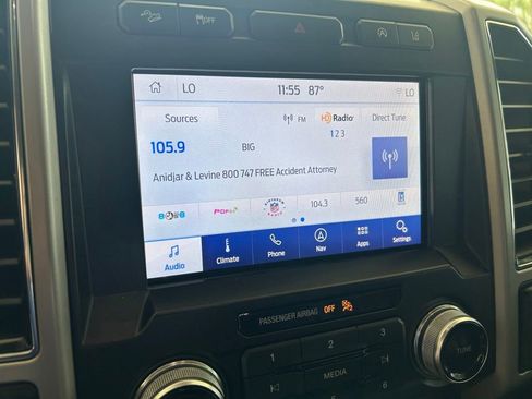 Used 2020 Ford F150 Lariat w/ Equipment Group 502A Luxury AWD/4WD image 7