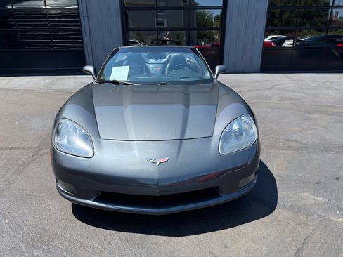 Used 2009 Chevrolet Corvette Convertible w/ Preferred Equipment Group RWD image 32