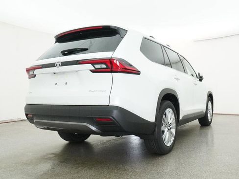 New 2026 Toyota Grand Highlander Platinum AWD/4WD image 27