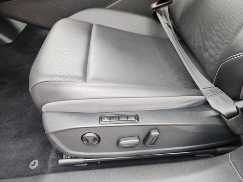 Certified 2024 Volkswagen ID.4 S RWD image 20