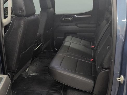 Used 2025 GMC Sierra 1500 Elevation w/ Elevation Premium Package AWD/4WD image 18