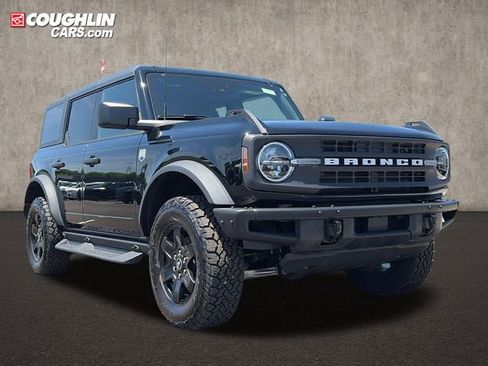 New 2025 Ford Bronco Big Bend w/ Black Diamond Package AWD/4WD image 1