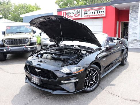 Used 2022 Ford Mustang GT Premium RWD image 48
