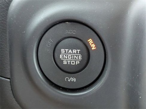 Used 2021 Jeep Wrangler Unlimited Rubicon image 31