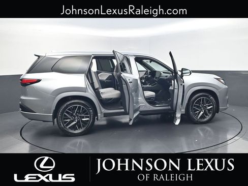 New 2026 Lexus TX 350 AWD image 32