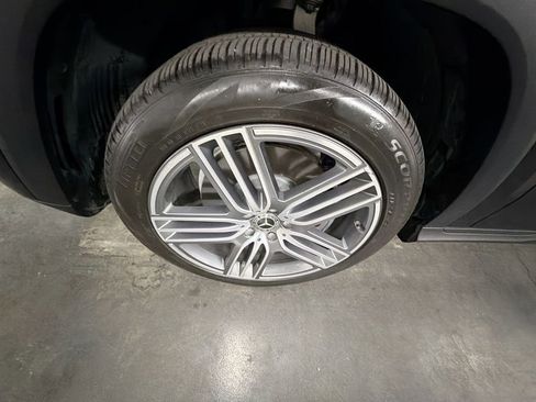 Used 2024 Mercedes-Benz GLS 450 GLS 450 image 34