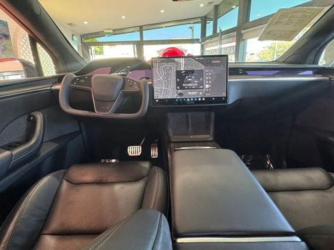 Used 2023 Tesla Model X AWD/4WD image 34