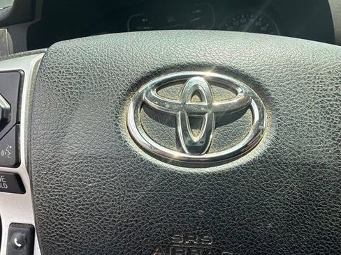 Used 2018 Toyota Tundra SR5 w/ TRD Sport Package AWD/4WD image 15