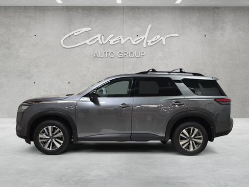New 2026 Nissan Pathfinder SL FWD image 13