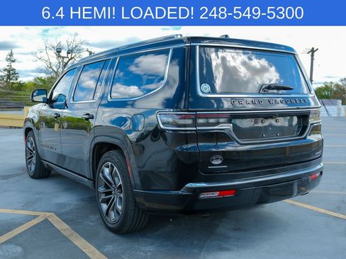 Used 2022 Jeep Grand Wagoneer Series III w/ Rear Seat Video Group 1 AWD/4WD image 7