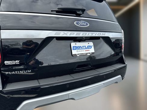 Used 2020 Ford Expedition Platinum AWD/4WD image 15