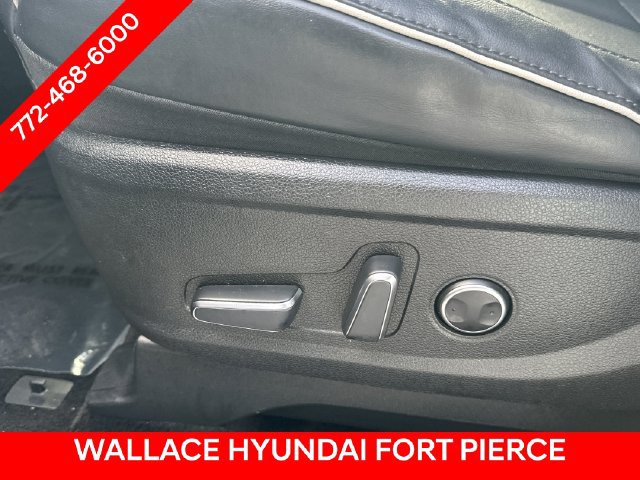 Used 2023 Hyundai Palisade SEL FWD image 19