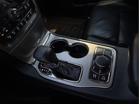 Used 2018 Jeep Grand Cherokee High Altitude image 21