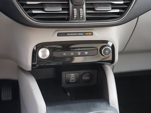 Used 2024 Ford Escape Active w/ Tech Pack #2 FWD image 26