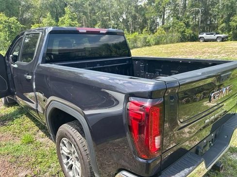 Certified 2025 GMC Sierra 1500 SLT RWD image 5