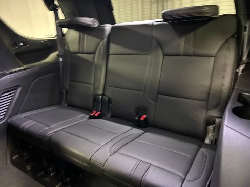 Used 2021 Chevrolet Tahoe RST AWD/4WD image 25
