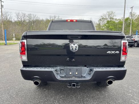 Used 2018 RAM 1500 Express w/ Express Value Package AWD/4WD image 6