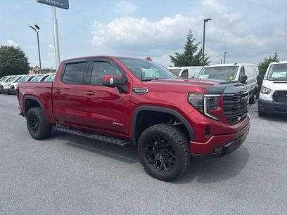 Used 2023 GMC Sierra 1500 AT4 w/ AT4 Preferred Package