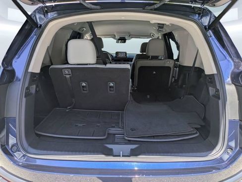 Used 2025 Honda Pilot EX-L image 13