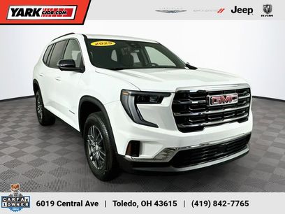 Used 2025 GMC Acadia Elevation