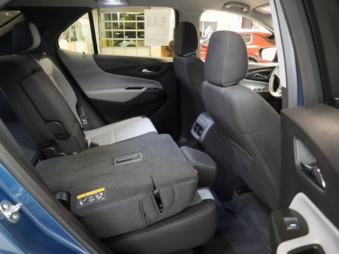 Used 2024 Chevrolet Equinox LS w/ LS Convenience Package FWD image 33