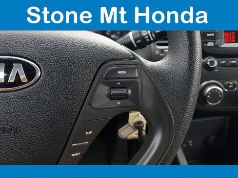 Used 2017 Kia Forte LX FWD image 21