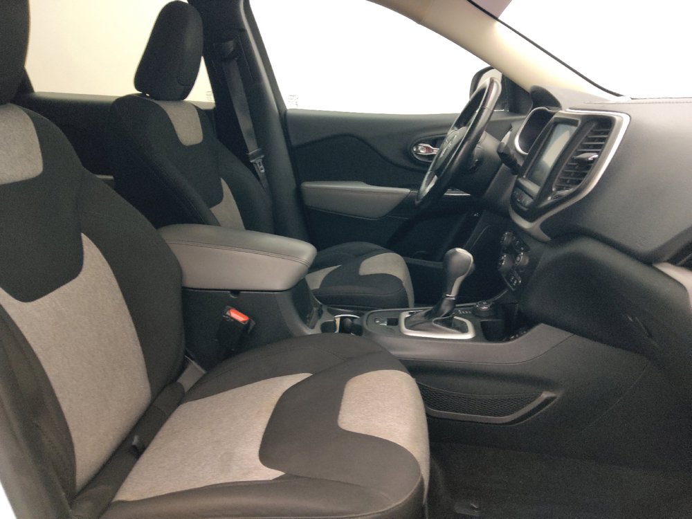 Used 2014 Jeep Cherokee Latitude w/ Comfort/Convenience Group AWD/4WD image 21