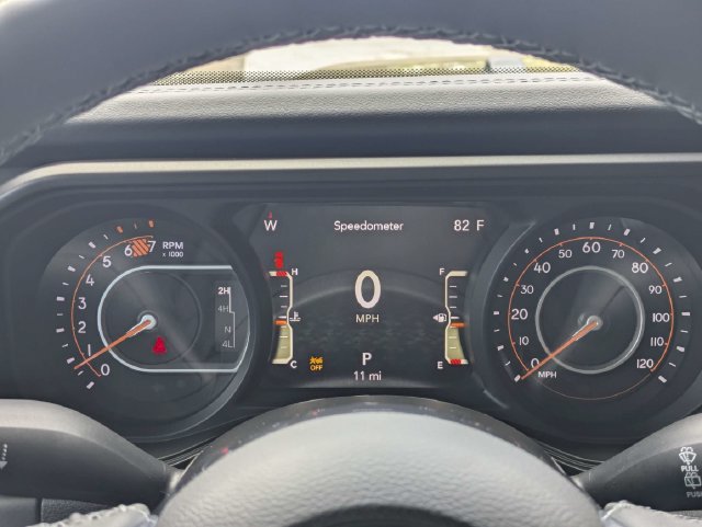 New 2026 Jeep Wrangler Unlimited Sahara AWD/4WD image 38