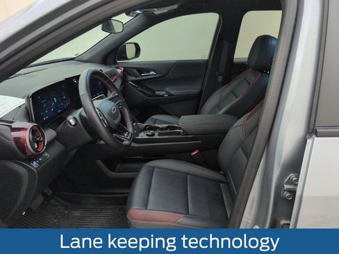 Used 2025 Chevrolet Equinox RS w/ Convenience Package III FWD image 4