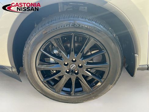 Used 2024 Nissan Murano SV w/ SV Midnight Edition Package image 40