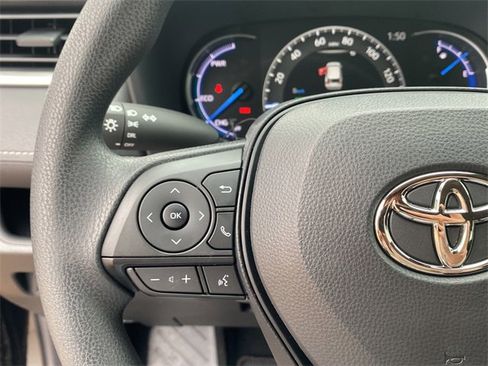 New 2025 Toyota RAV4 LE image 19