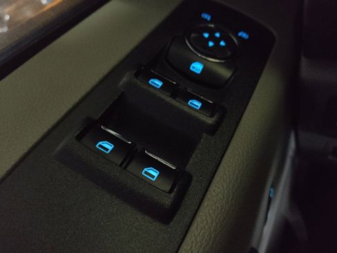 Used 2018 Ford F150 XLT RWD image 27