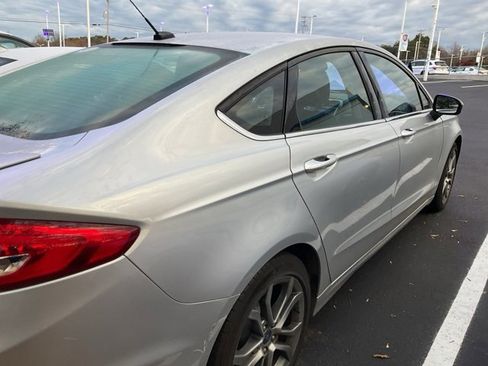Used 2017 Ford Fusion S w/ Equipment Group 101A image 5