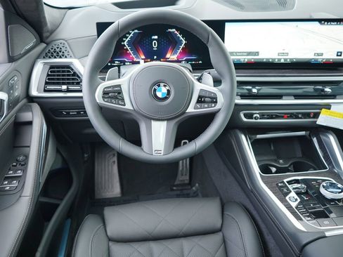 New 2026 BMW X6 xDrive40i w/ Executive Package AWD/4WD image 15
