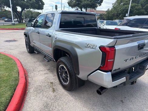 Used 2024 Toyota Tacoma TRD Off-Road w/ TRD Off Road Upgrade Package AWD/4WD image 8