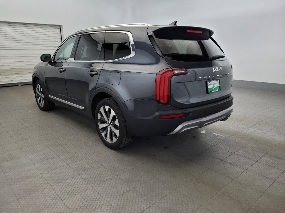Used 2022 Kia Telluride EX w/ EX Premium Package FWD image 5
