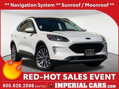 Certified 2022 Ford Escape Titanium w/ Class II Trailer Tow Package