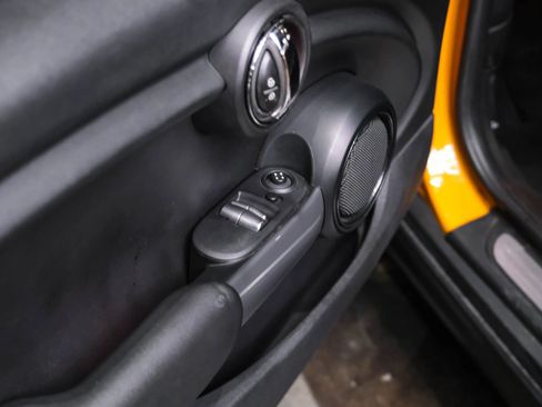 Used 2014 MINI Cooper 2-Door Hardtop FWD image 33