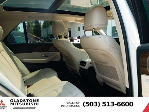Used 2021 Mercedes-Benz GLE 450 4MATIC w/ AMG Line Exterior image 26