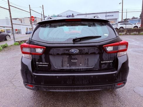 Certified 2023 Subaru Impreza 2.0i Limited image 6