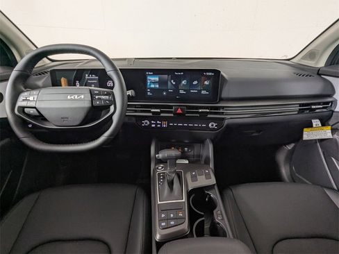 New 2026 Kia Sportage EX image 14