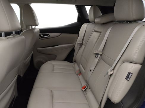 Used 2020 Nissan Rogue Sport SL w/ Premium Package FWD image 18