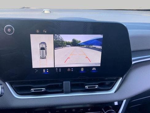 Used 2025 Chevrolet Equinox LT w/ Convenience Package II FWD image 27
