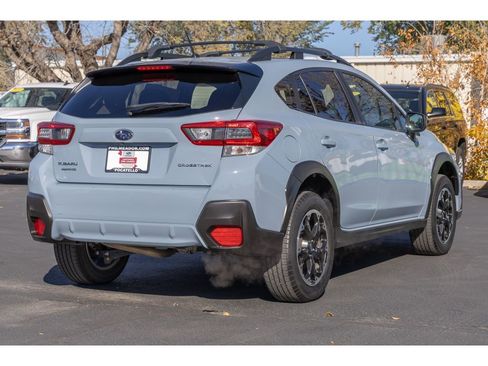 Certified 2023 Subaru Crosstrek 2.0i image 3