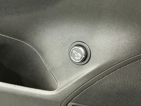 Used 2022 Buick Envision Preferred image 42