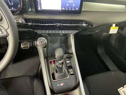 New 2025 Alfa Romeo Tonale image 30