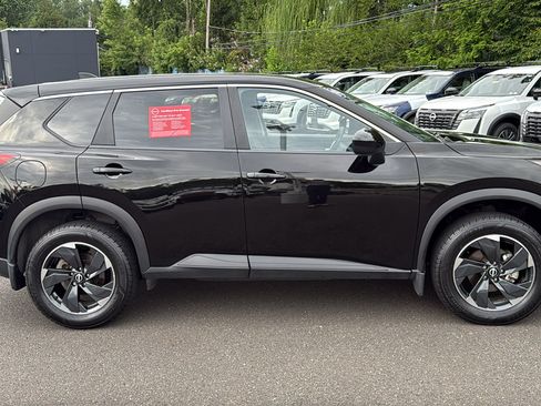 Certified 2024 Nissan Rogue SV AWD/4WD image 27